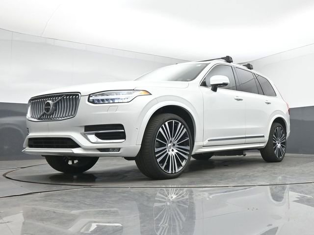 Used 2024 Volvo XC90 B6 Ultimate w/ Lounge Package AWD/4WD image 13