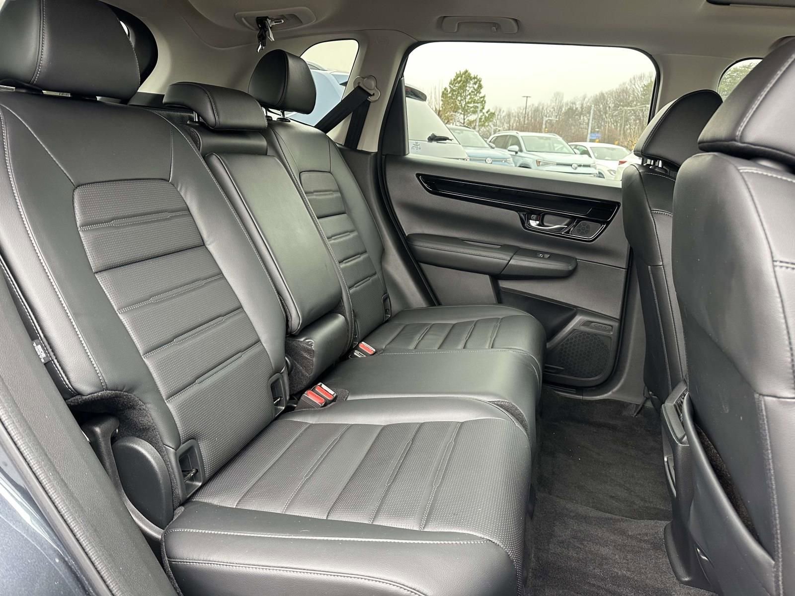 Used 2024 Honda CR-V EX-L image 11