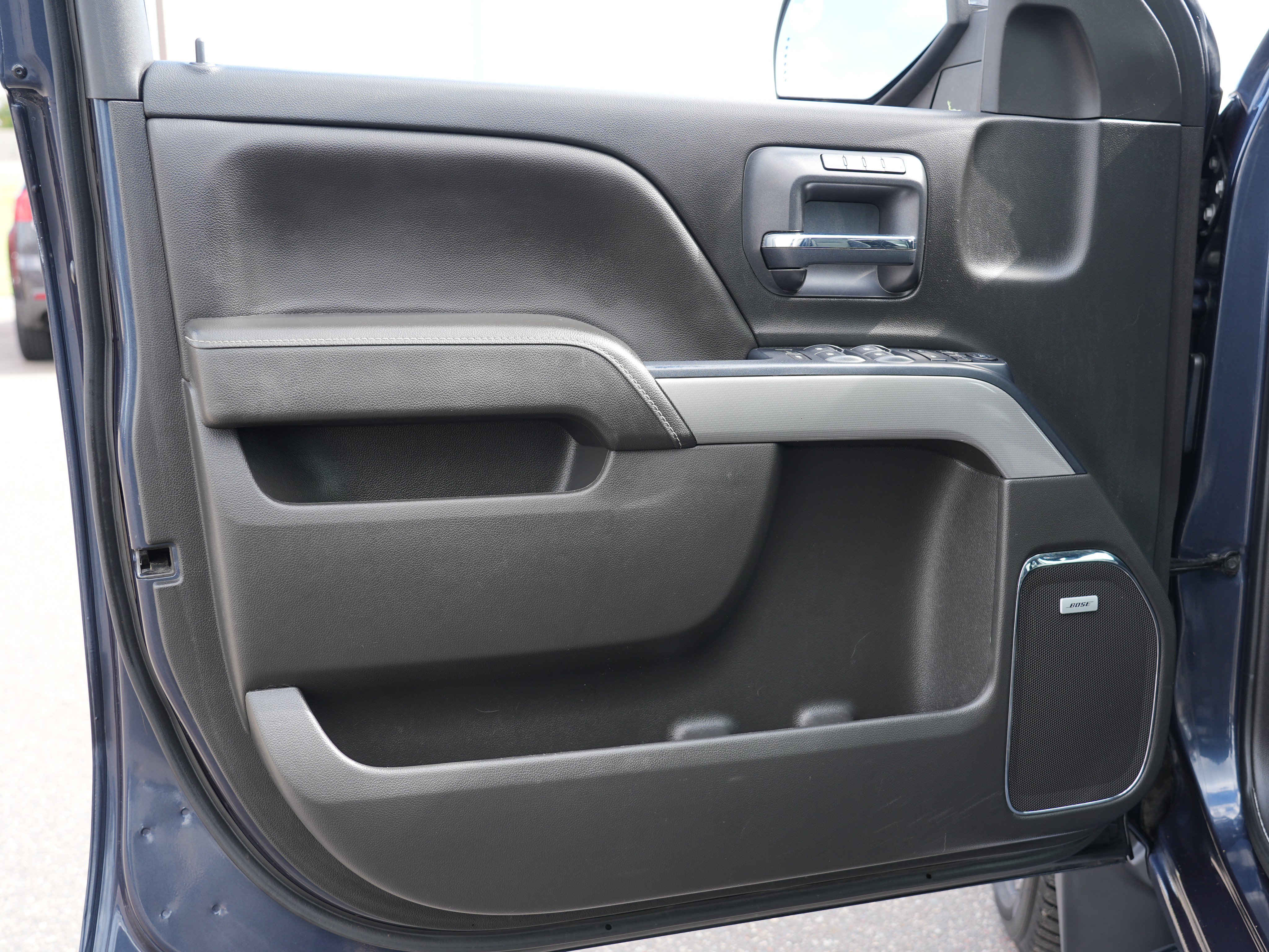 Used 2018 Chevrolet Silverado 1500 LTZ Z71 w/ Centennial Edition AWD/4WD image 14
