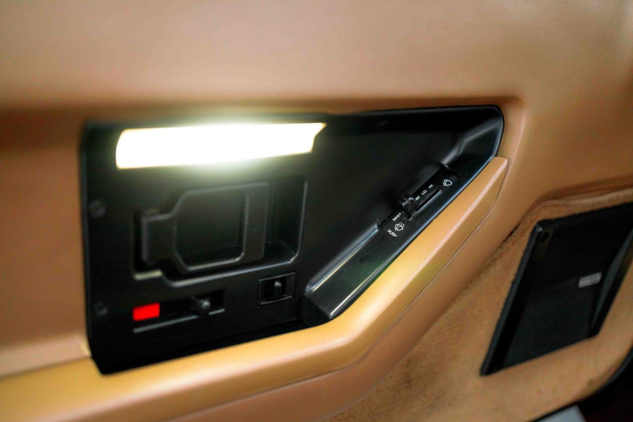 Used 1989 Chevrolet Corvette Convertible RWD image 50