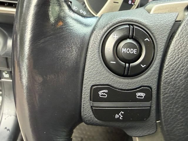 Used 2016 Lexus IS 300 AWD w/ Luxury Package image 21