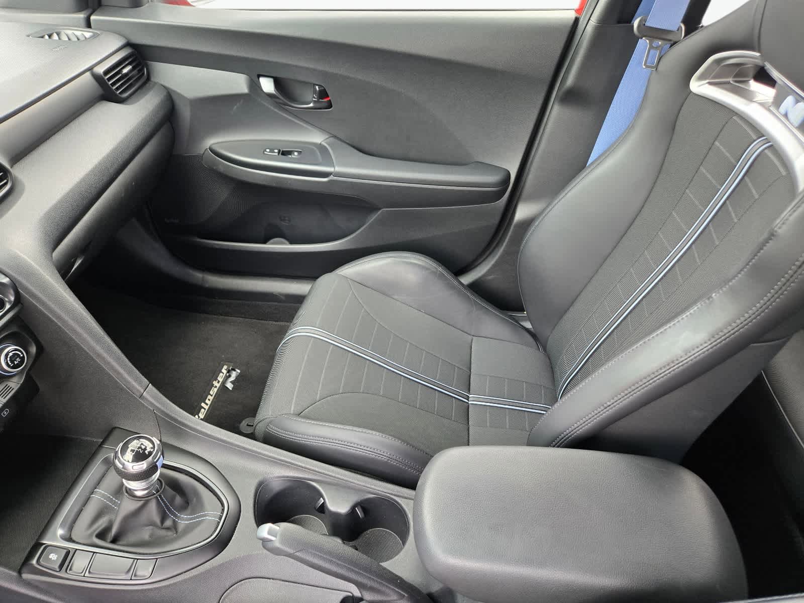 Used 2022 Hyundai Veloster N FWD image 19