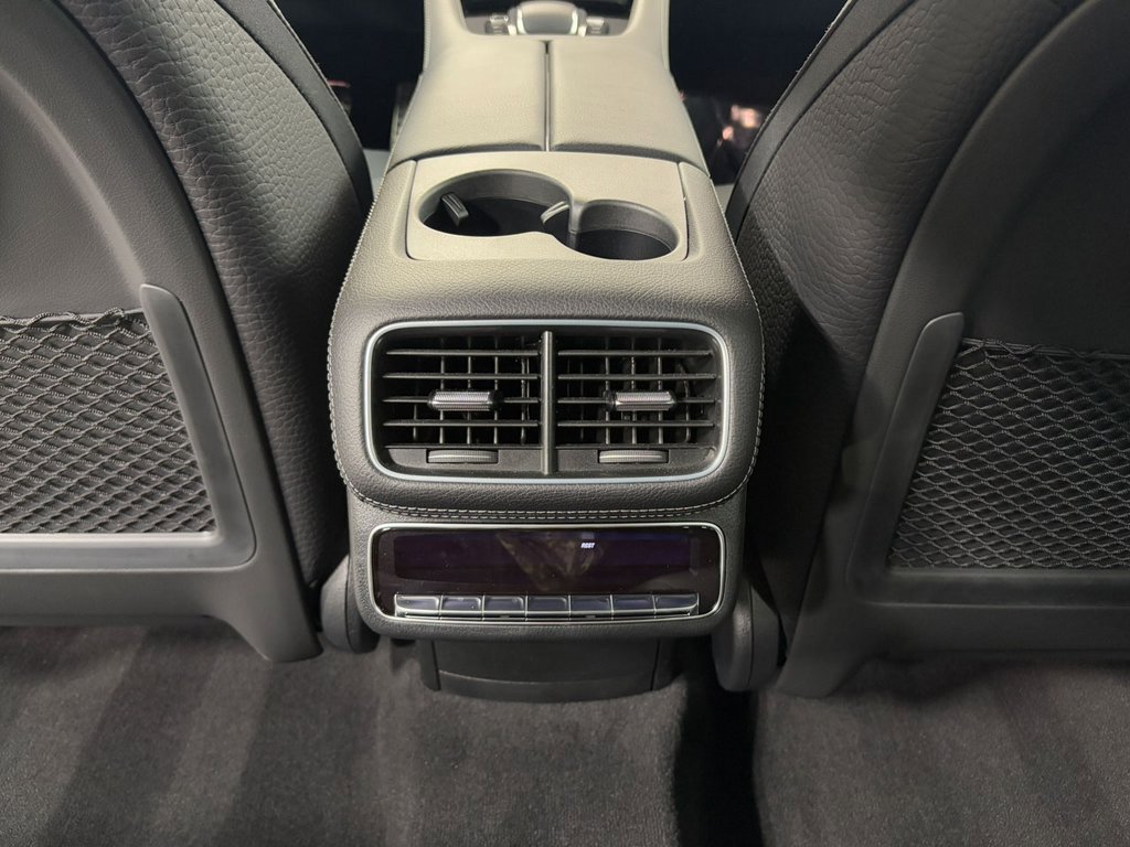 Used 2025 Mercedes-Benz GLS 580 4MATIC image 28