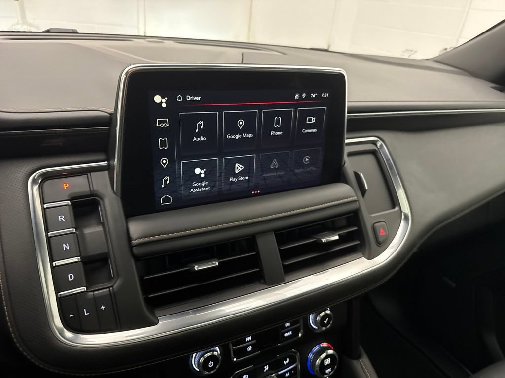 Used 2024 GMC Yukon AT4 w/ Technology Package AWD/4WD image 19