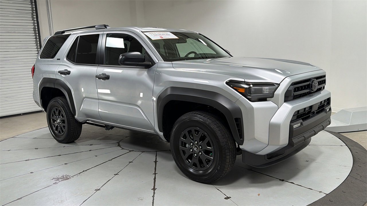 Certified 2025 Toyota 4Runner SR5 image 3