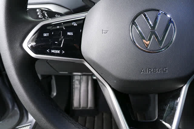 Used 2023 Volkswagen ID.4 Pro S image 12