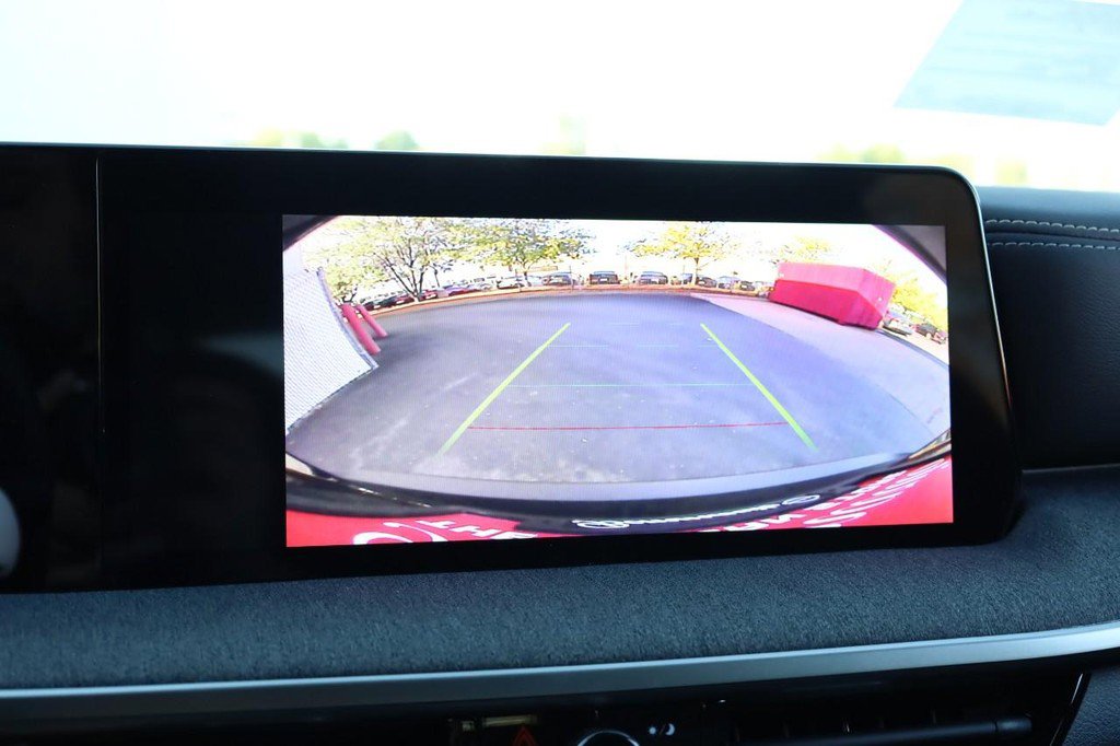 New 2026 Nissan Kicks SV image 12