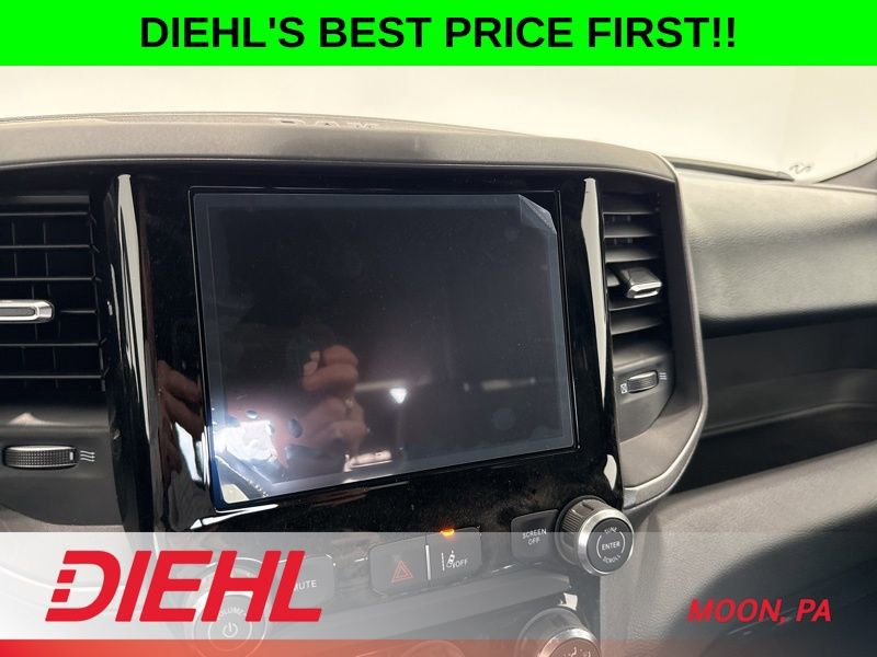 New 2026 RAM 1500 Classic Warlock image 27