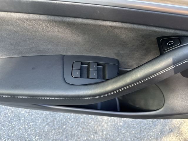 Used 2021 Tesla Model 3 Long Range image 27