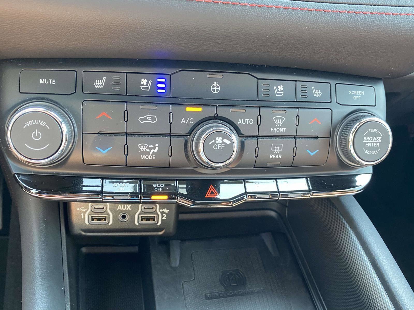 Certified 2024 Dodge Durango R/T image 7