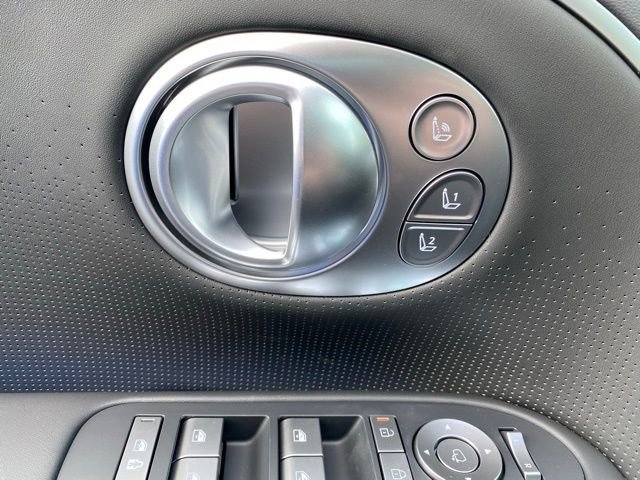 New 2026 Hyundai Ioniq 9 S image 12
