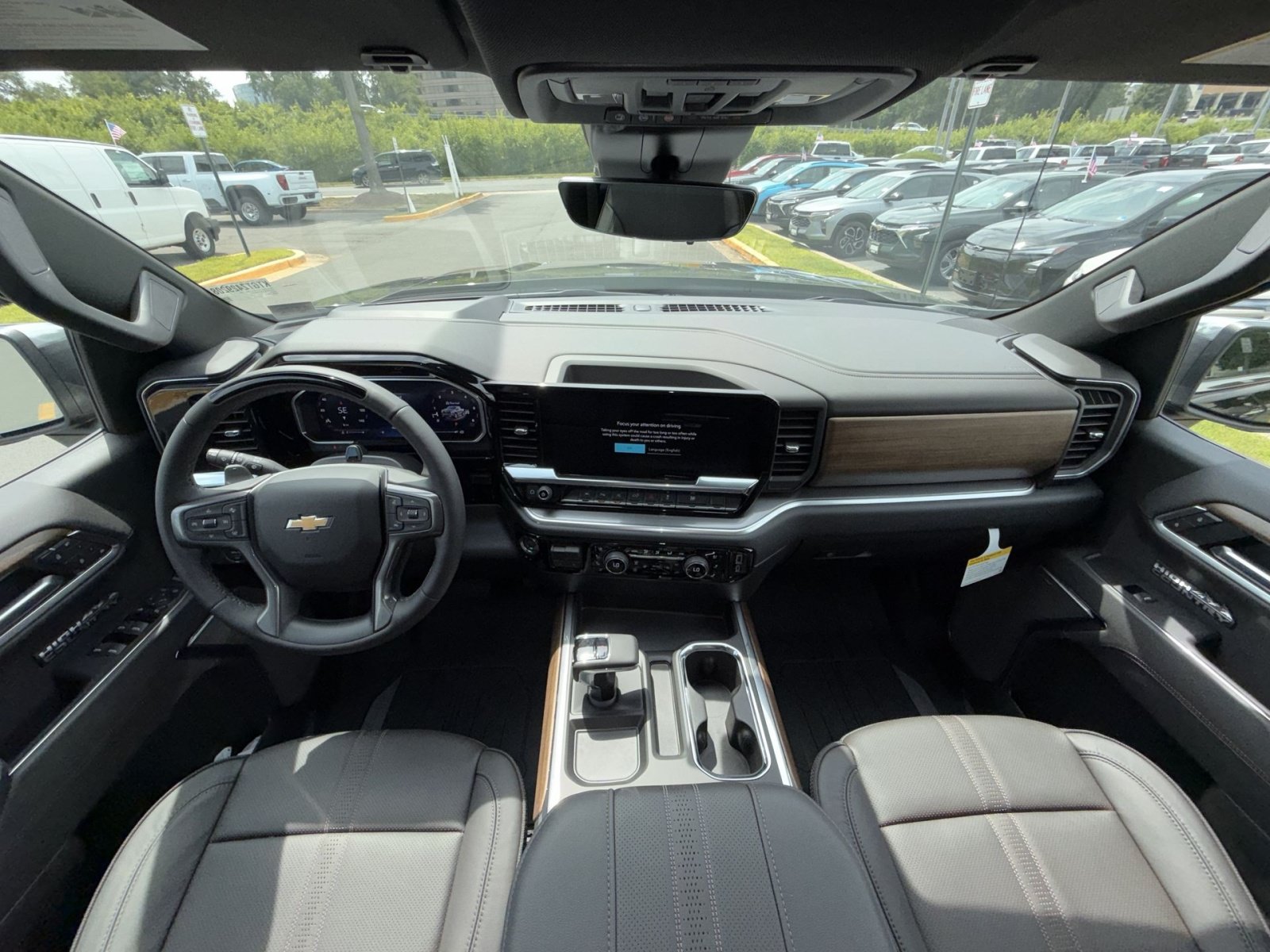 New 2026 Chevrolet Silverado 1500 High Country AWD/4WD image 23