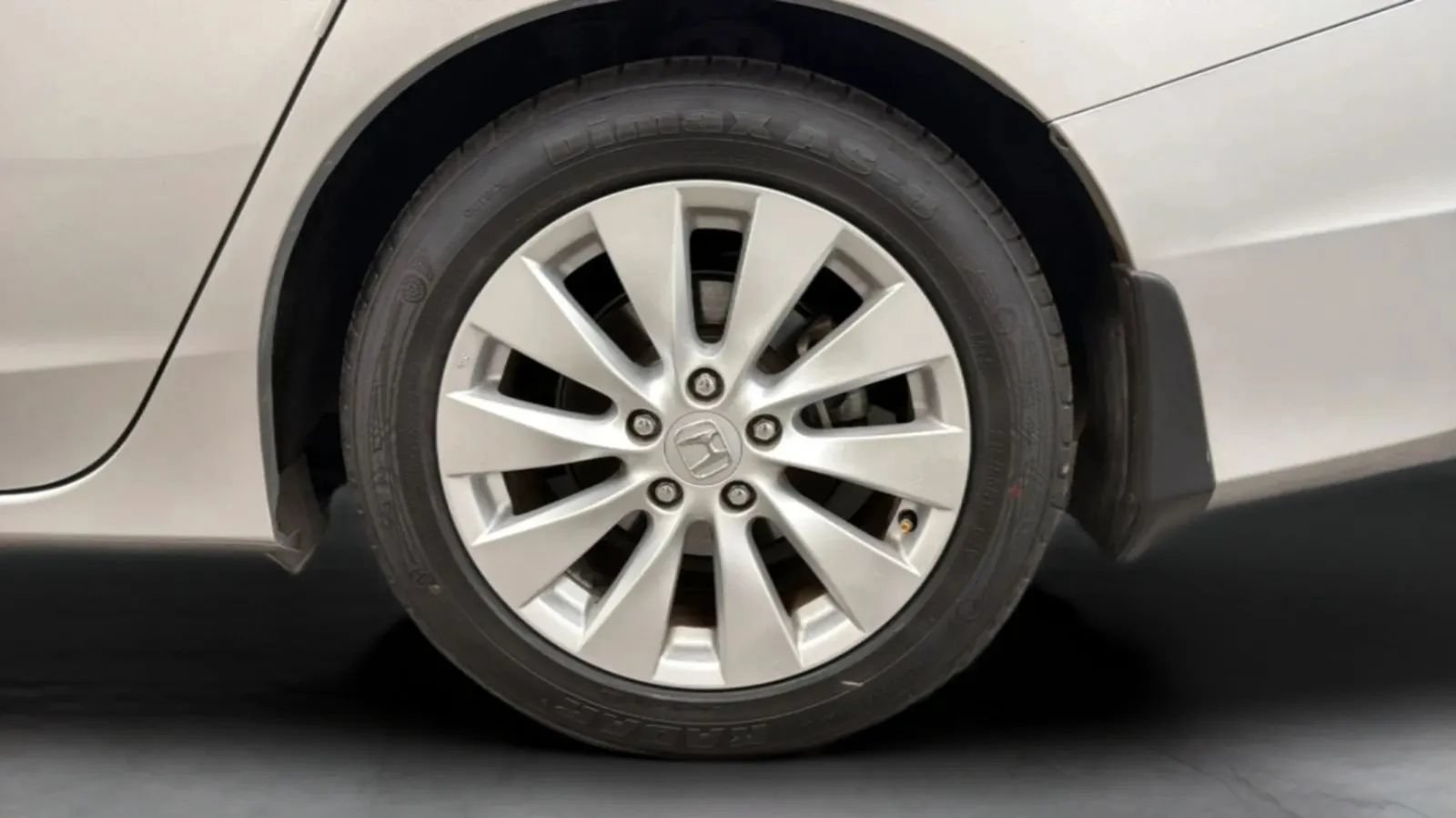 Used 2013 Honda Accord EX-L image 27
