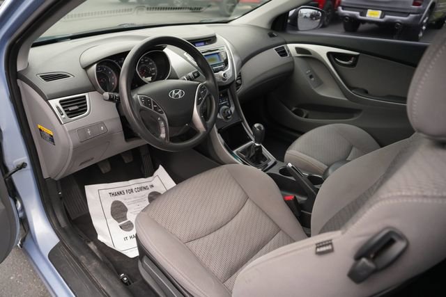 Used 2013 Hyundai Elantra image 8