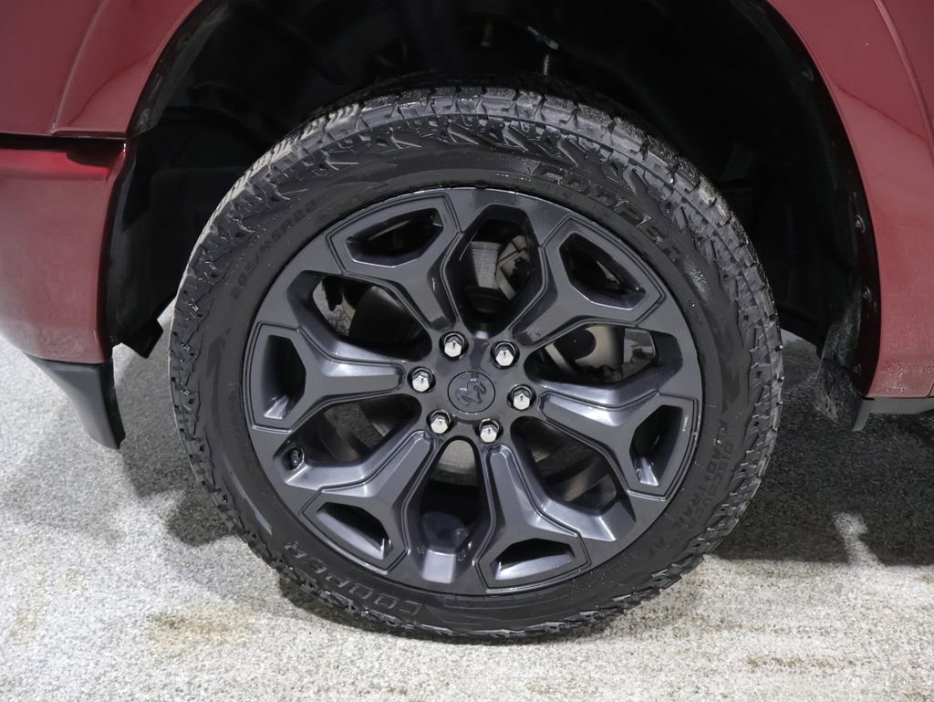 Certified 2022 RAM 1500 Limited w/ Night Edition image 11