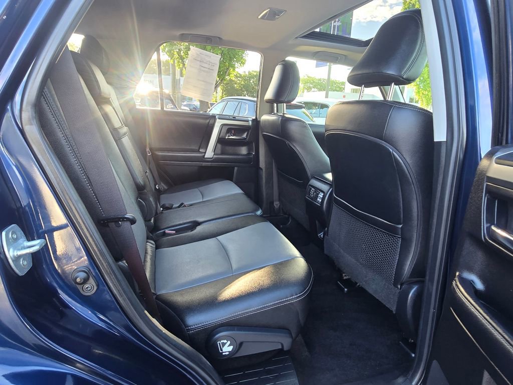 Used 2020 Toyota 4Runner SR5 Premium w/ Moonroof Package AWD/4WD image 14