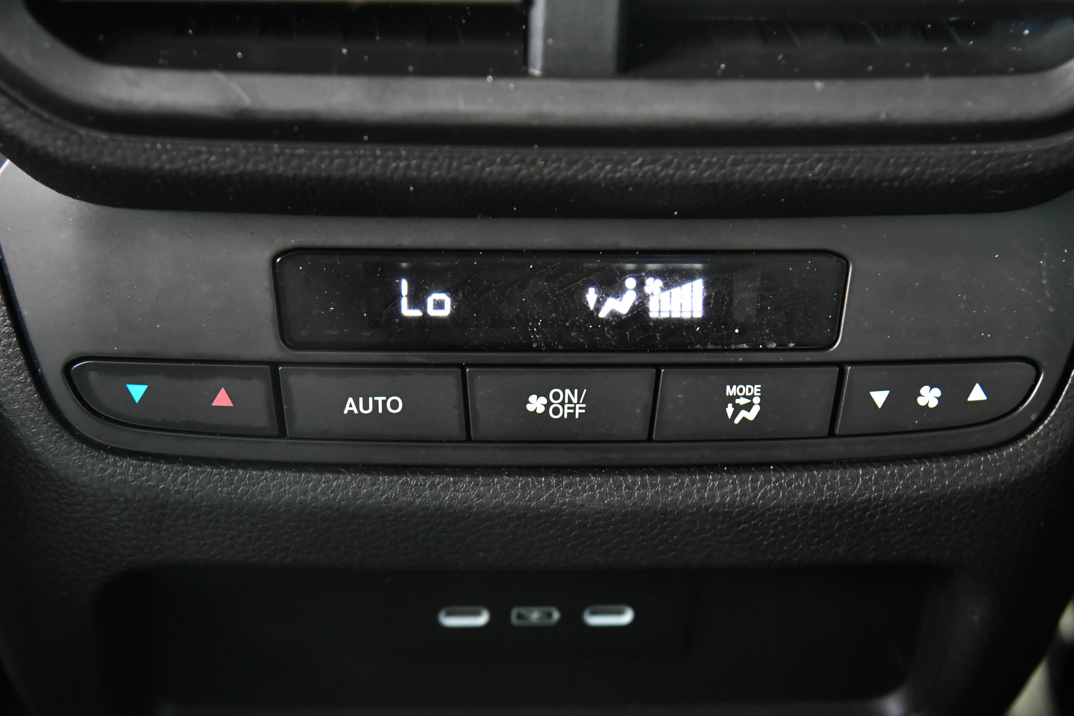 Used 2024 Honda Pilot EX-L image 42