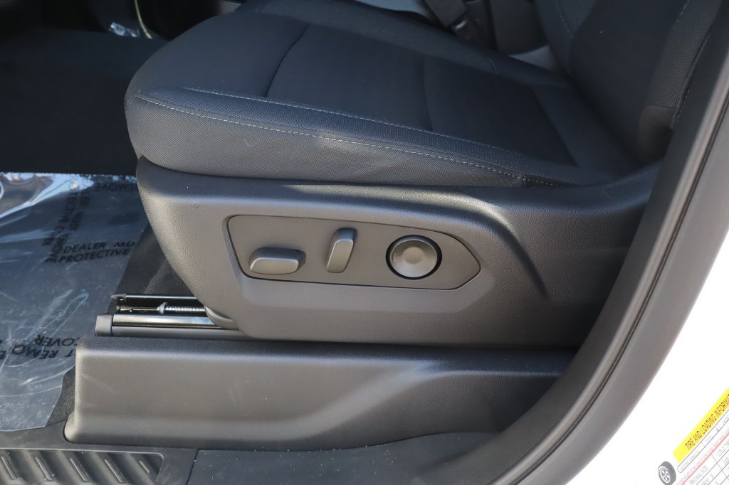 New 2026 Chevrolet Silverado 1500 Custom w/ Turbomax Blackout Package AWD/4WD image 22