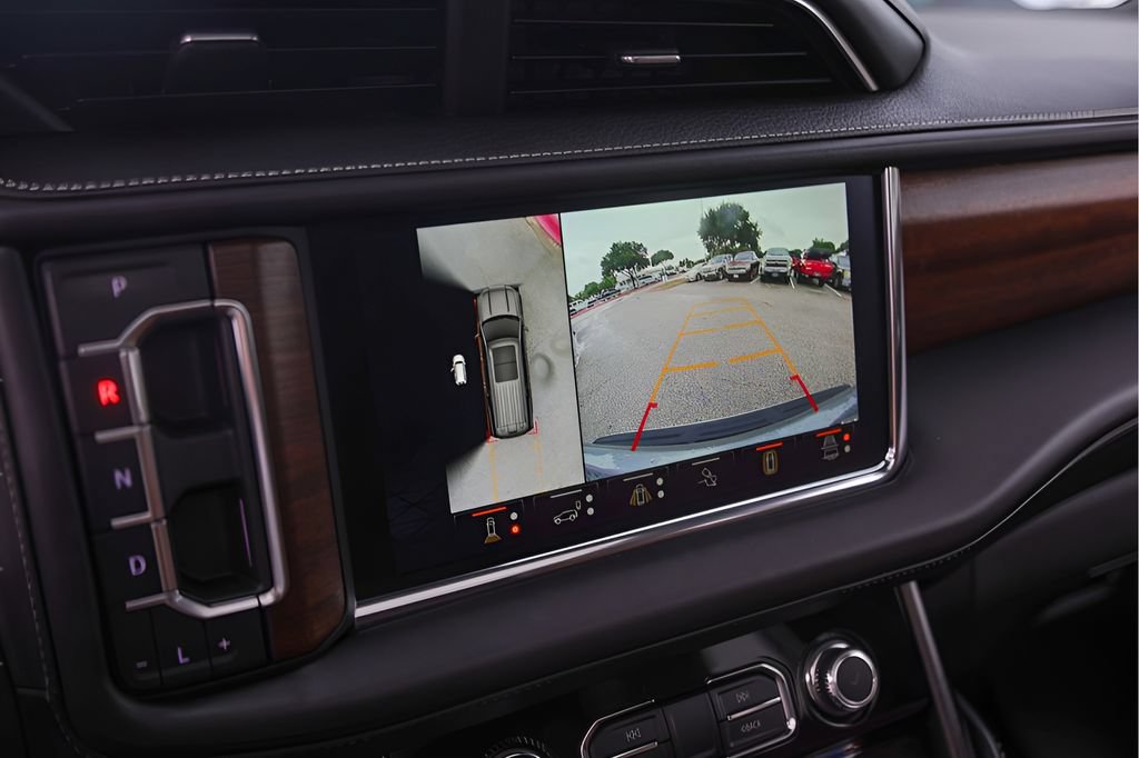 Used 2023 GMC Yukon Denali Ultimate AWD/4WD image 19