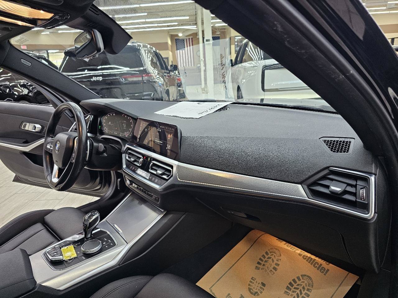 Used 2020 BMW 330i Sedan RWD image 21