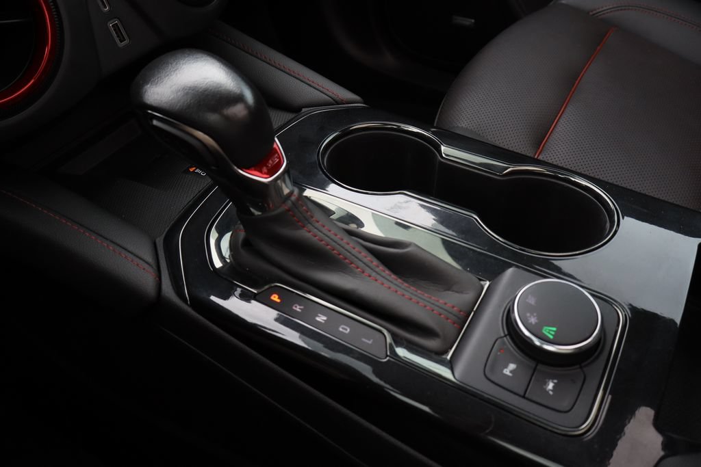 Used 2021 Chevrolet Blazer RS w/ Enhanced Convenience Package FWD image 18