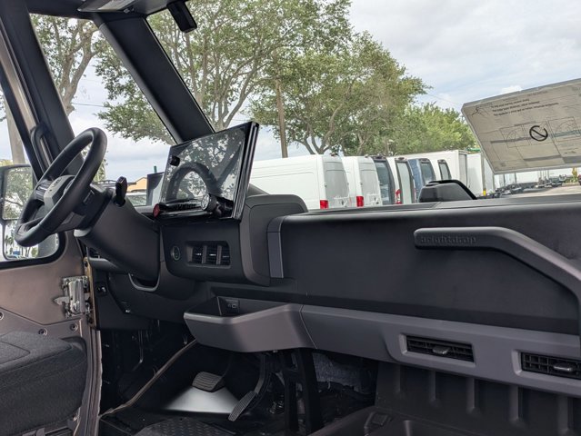 Used 2024 Chevrolet Brightdrop 600 w/ Battery Pack, Max Range AWD/4WD image 17