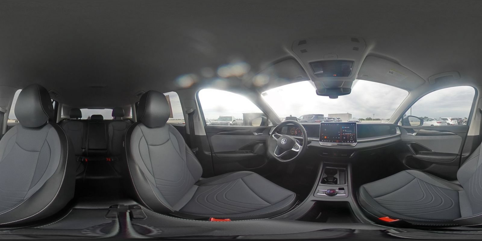 Used 2026 Volkswagen Tiguan SE FWD image 44