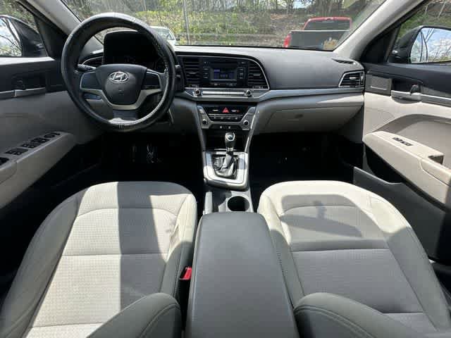 Used 2017 Hyundai Elantra SE FWD image 15