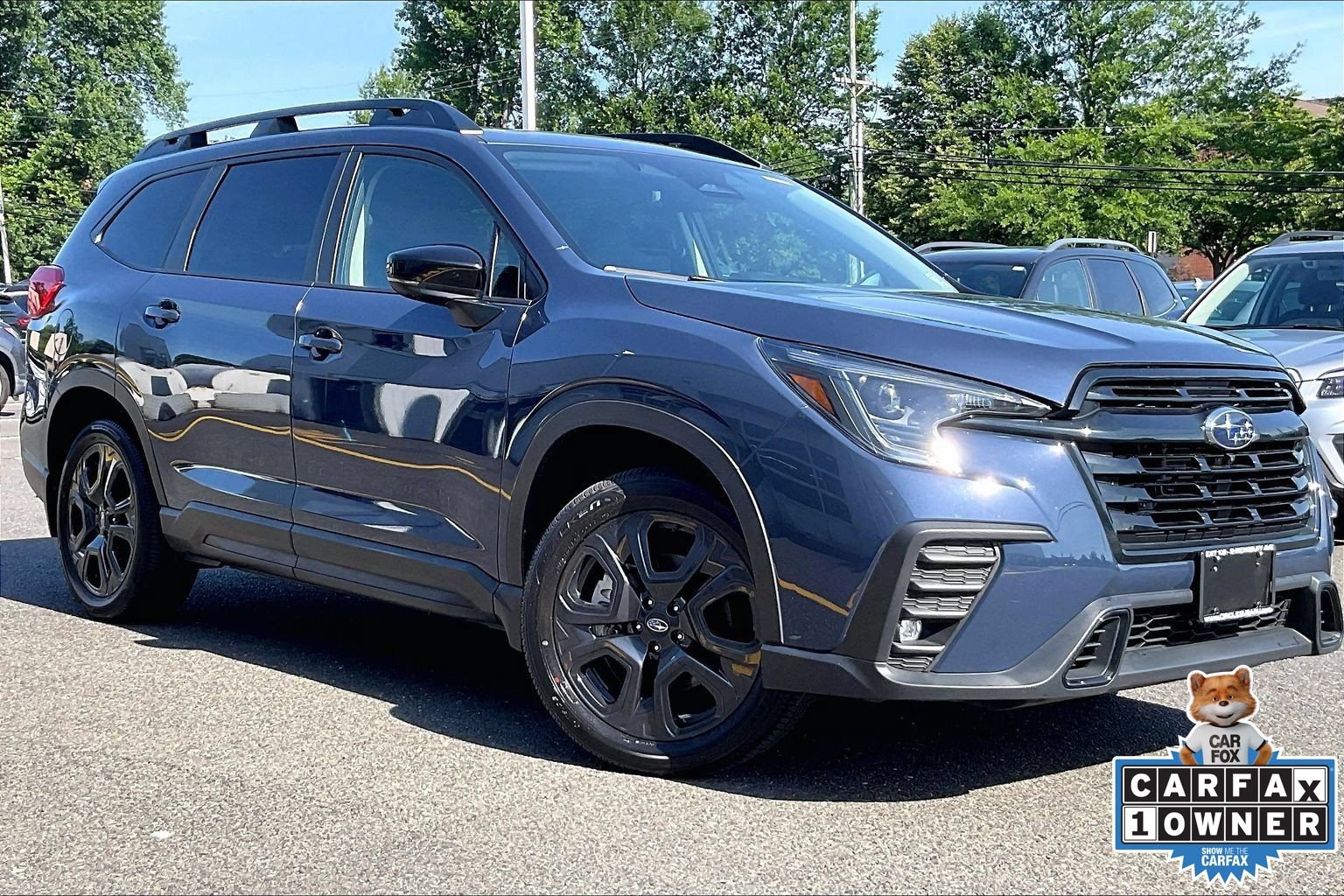 Certified 2025 Subaru Ascent Bronze Edition w/ Onyx Package AWD/4WD image 2