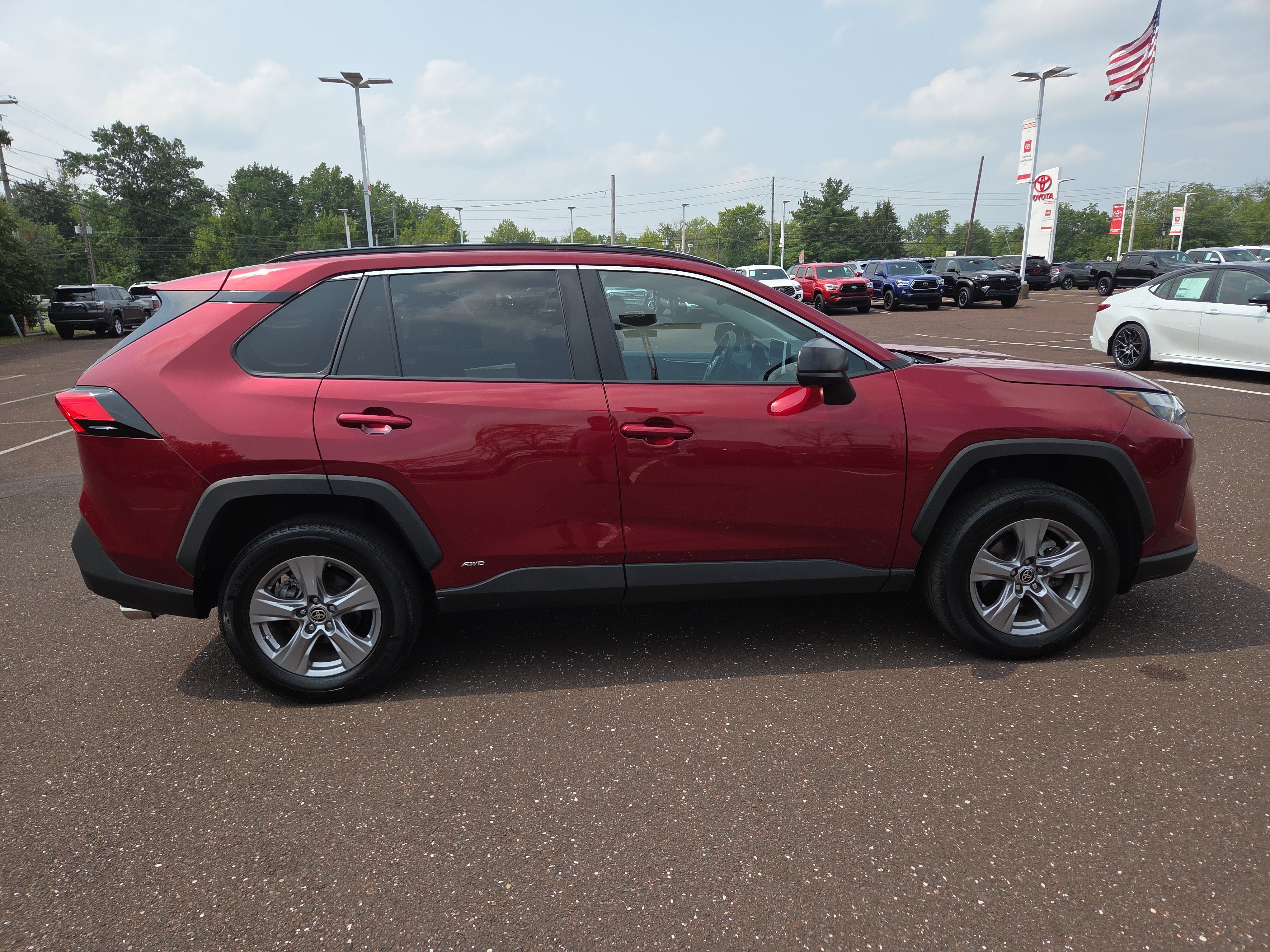 Certified 2023 Toyota RAV4 LE image 2