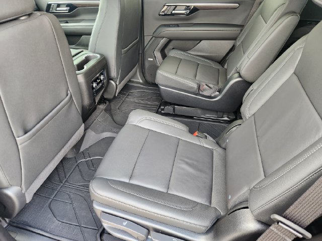 Used 2026 Chevrolet Tahoe LT w/ Comfort Package RWD image 31