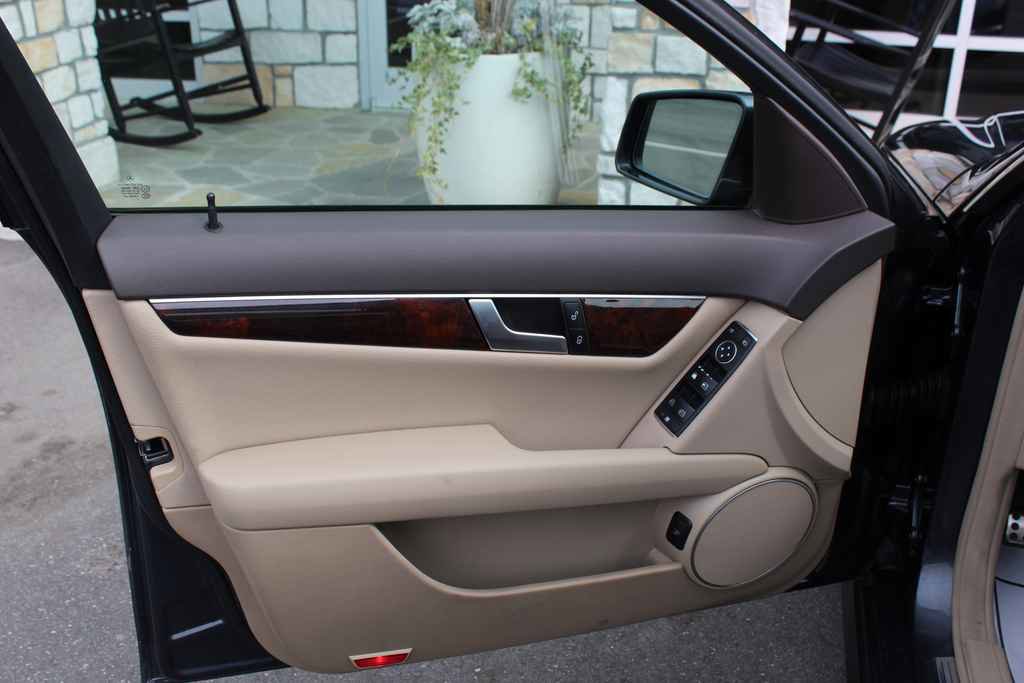 Used 2014 Mercedes-Benz C 250 C 250 Sport image 11