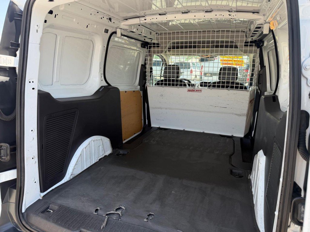 Used 2017 Ford Transit Connect XL FWD image 16