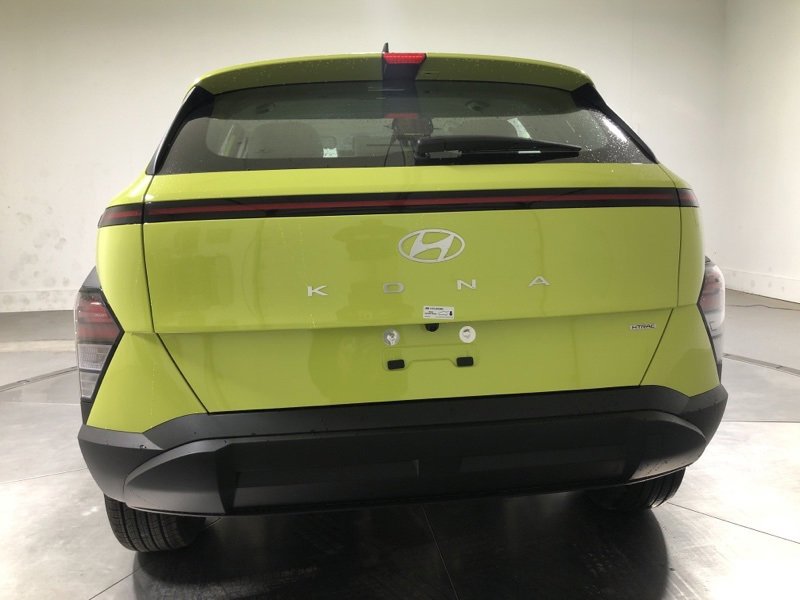 New 2026 Hyundai Kona SE image 6