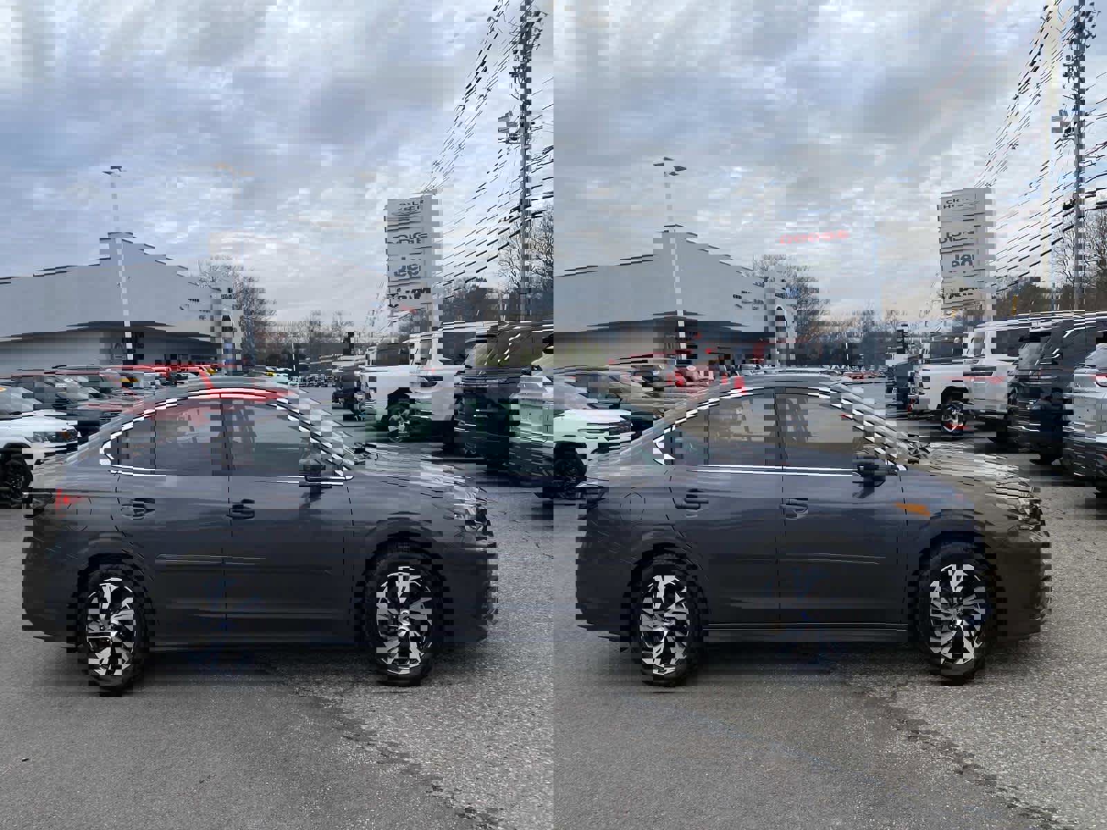 Used 2022 Subaru Legacy Premium image 2