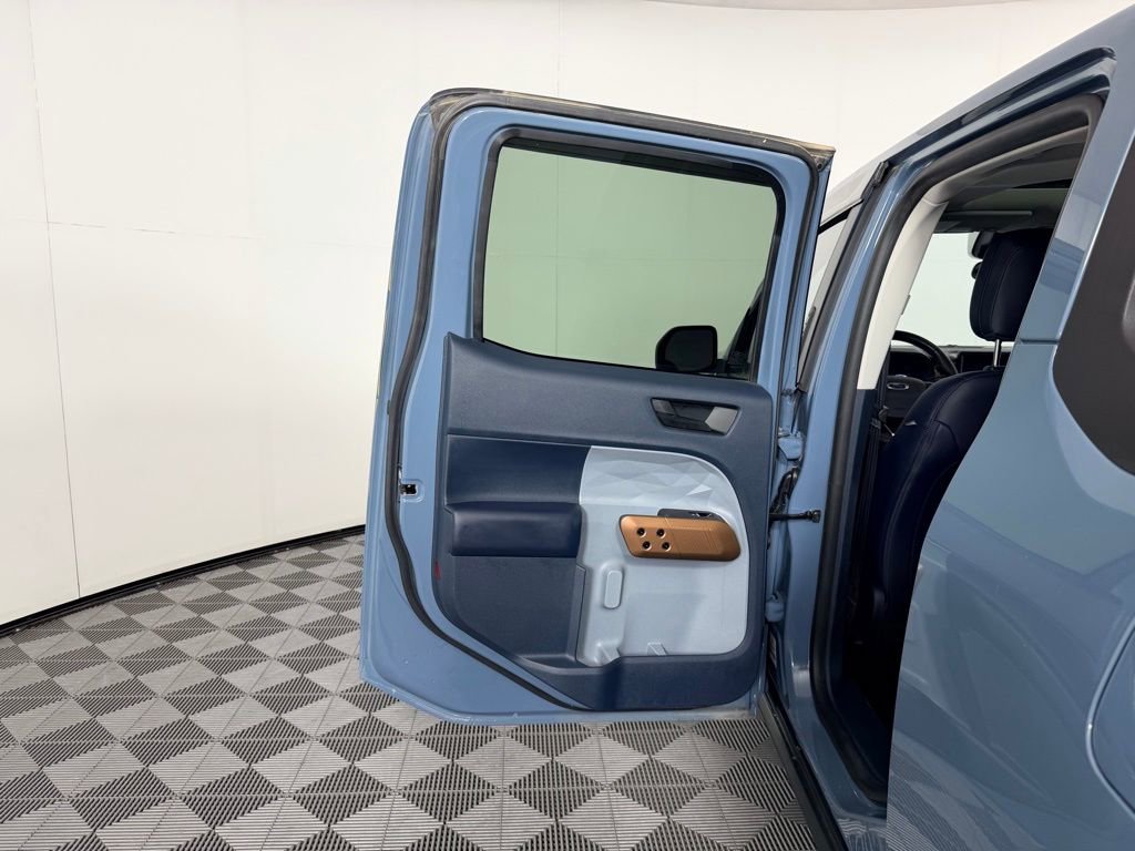 Used 2022 Ford Maverick Lariat w/ Lariat Luxury Package image 26