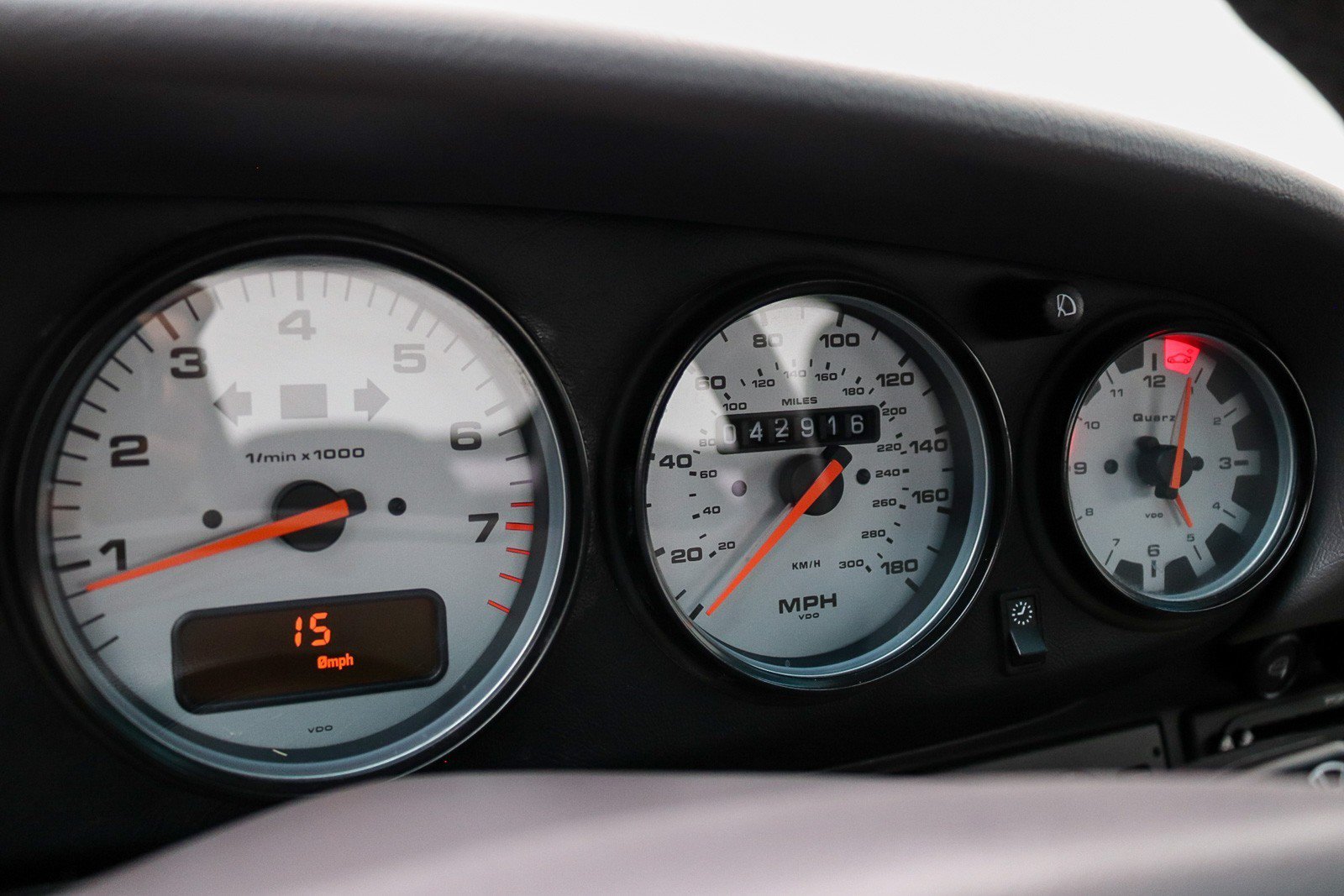 Used 1997 Porsche 911 Cabriolet image 38