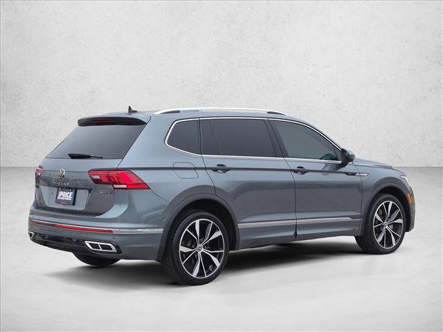 Used 2023 Volkswagen Tiguan SEL R-Line AWD/4WD image 5