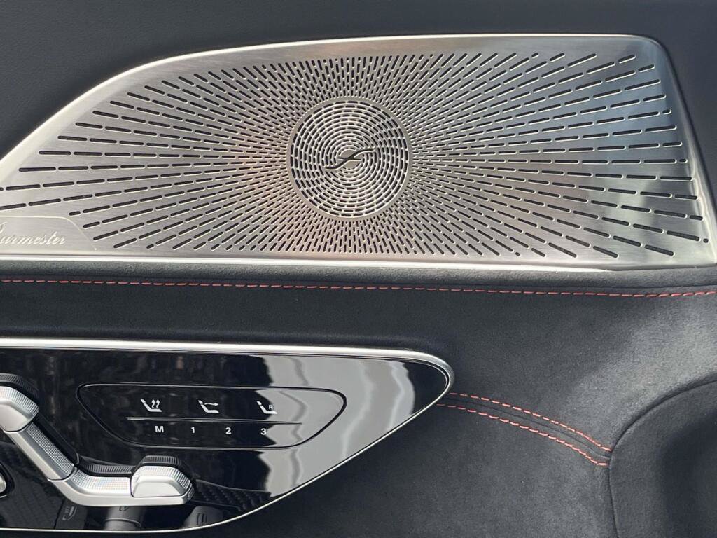 New 2026 Mercedes-Benz SL 63 AMG 4MATIC image 32