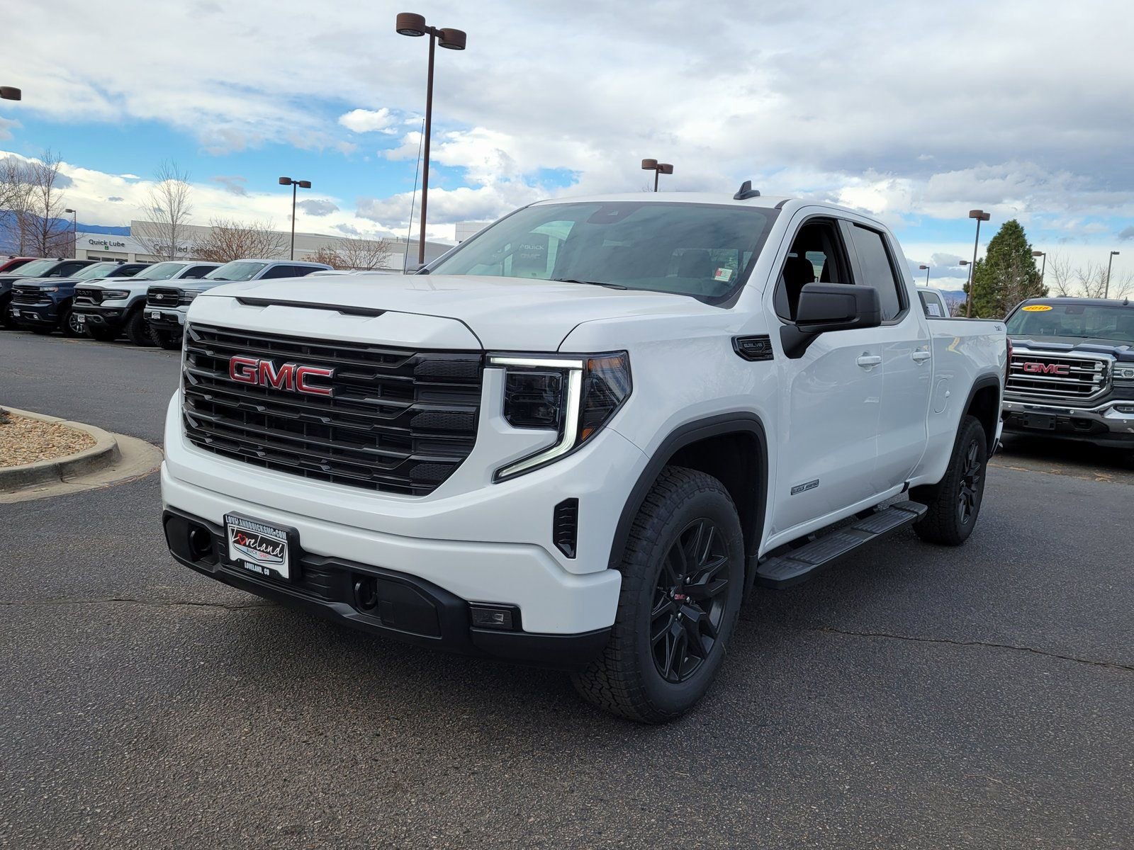 New 2026 GMC Sierra 1500 Elevation w/ Preferred Package AWD/4WD image 4