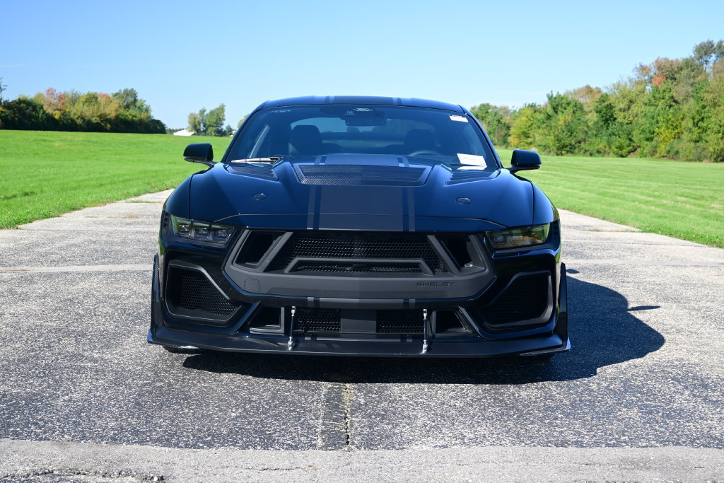 New 2026 Ford Mustang GT Premium w/ GT Performance Package RWD image 3