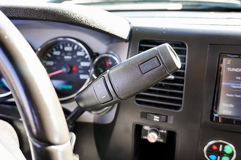 Used 2010 GMC Sierra 1500 SLE w/ Regional Value Package image 33