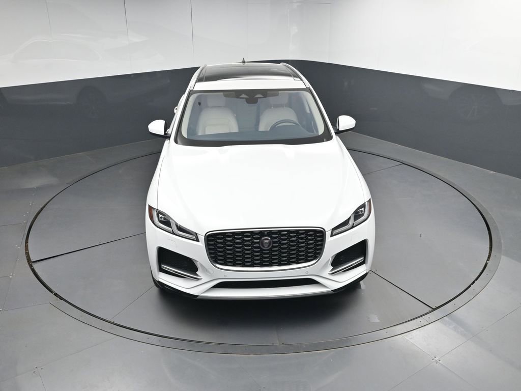 Used 2021 Jaguar F-PACE S image 40