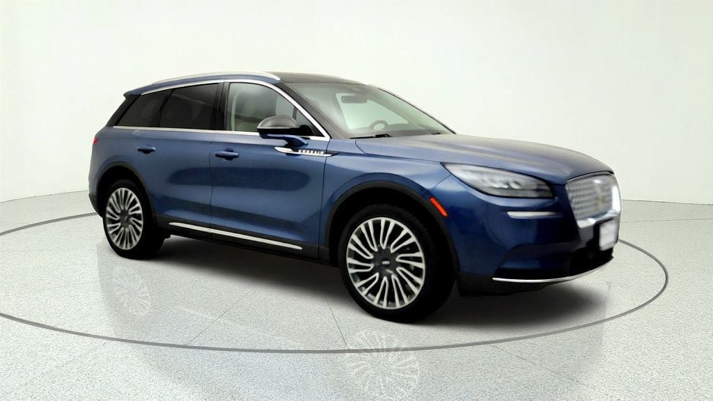 Used 2022 Lincoln Corsair Reserve w/ Luxury Package AWD/4WD image 3