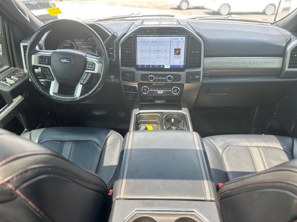 Used 2022 Ford F250 Platinum AWD/4WD image 2