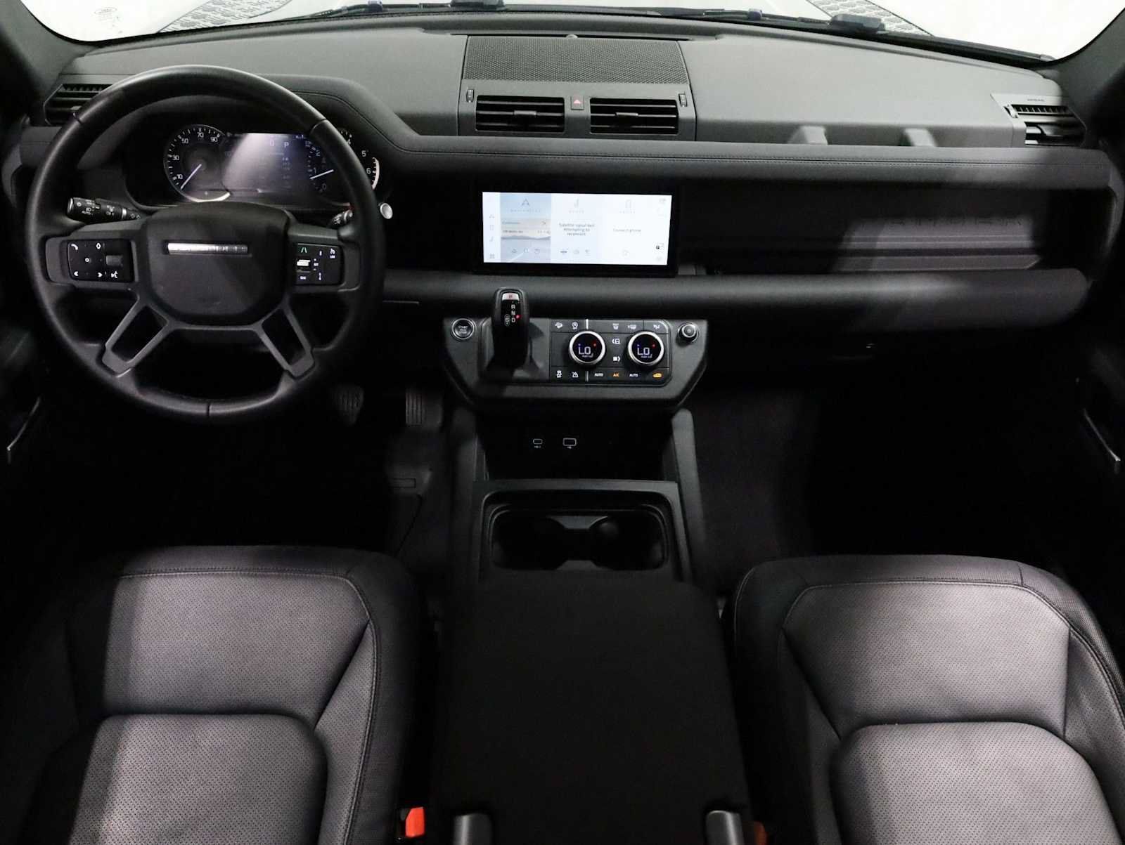 Used 2023 Land Rover Defender 90 X-Dynamic SE AWD/4WD image 24