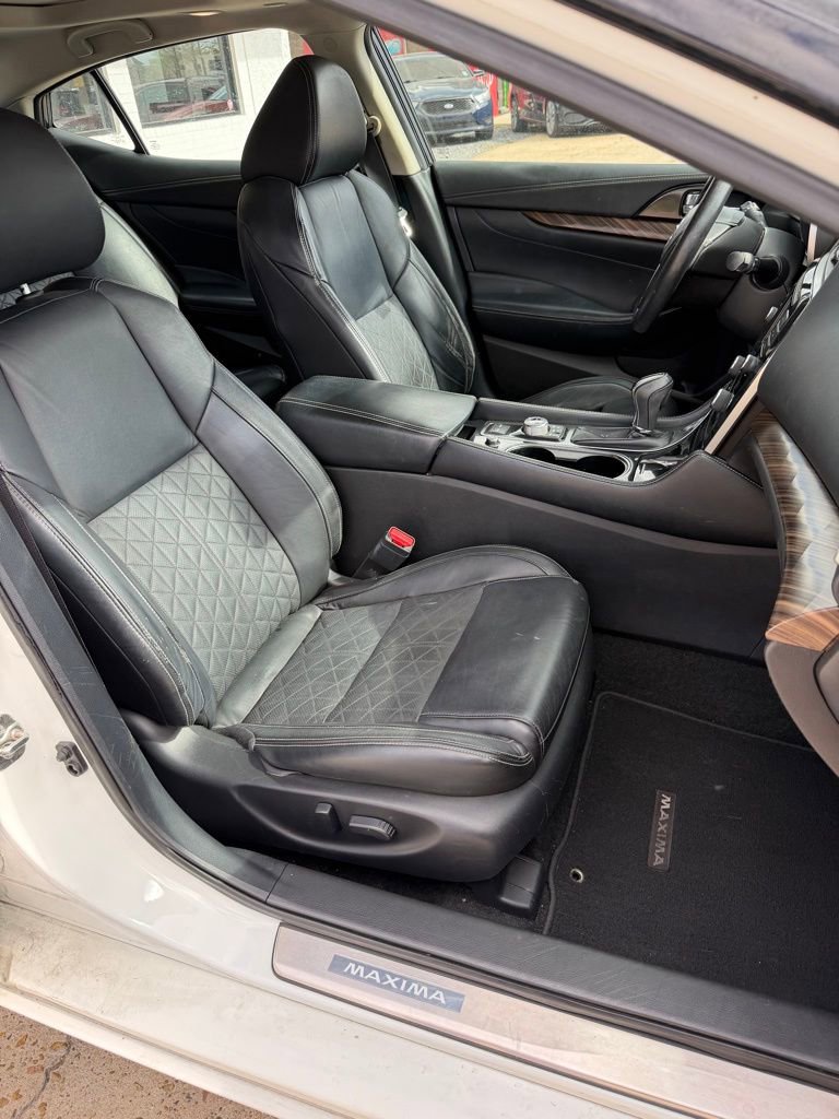 Used 2017 Nissan Maxima Platinum image 22