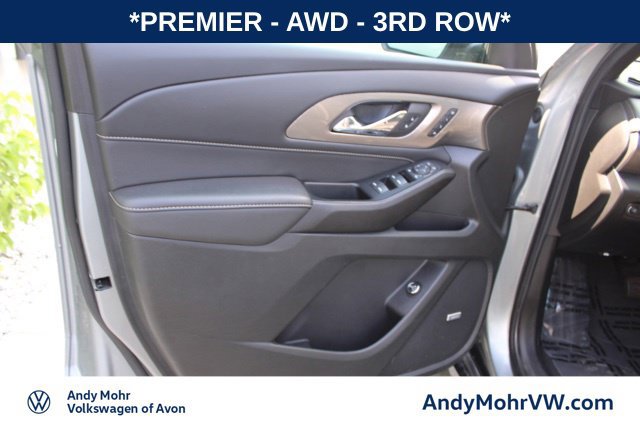 Used 2023 Chevrolet Traverse Premier w/ Redline Edition AWD/4WD image 19