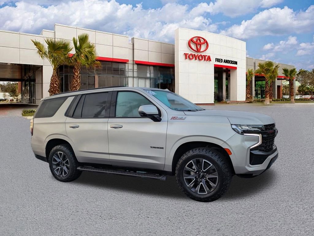 Used 2023 Chevrolet Tahoe Z71 w/ Luxury Package AWD/4WD image 2