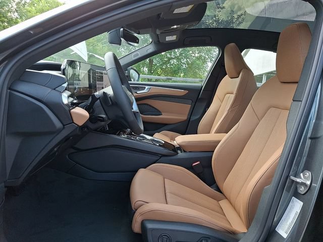 New 2026 Audi A6 Prestige AWD/4WD image 9